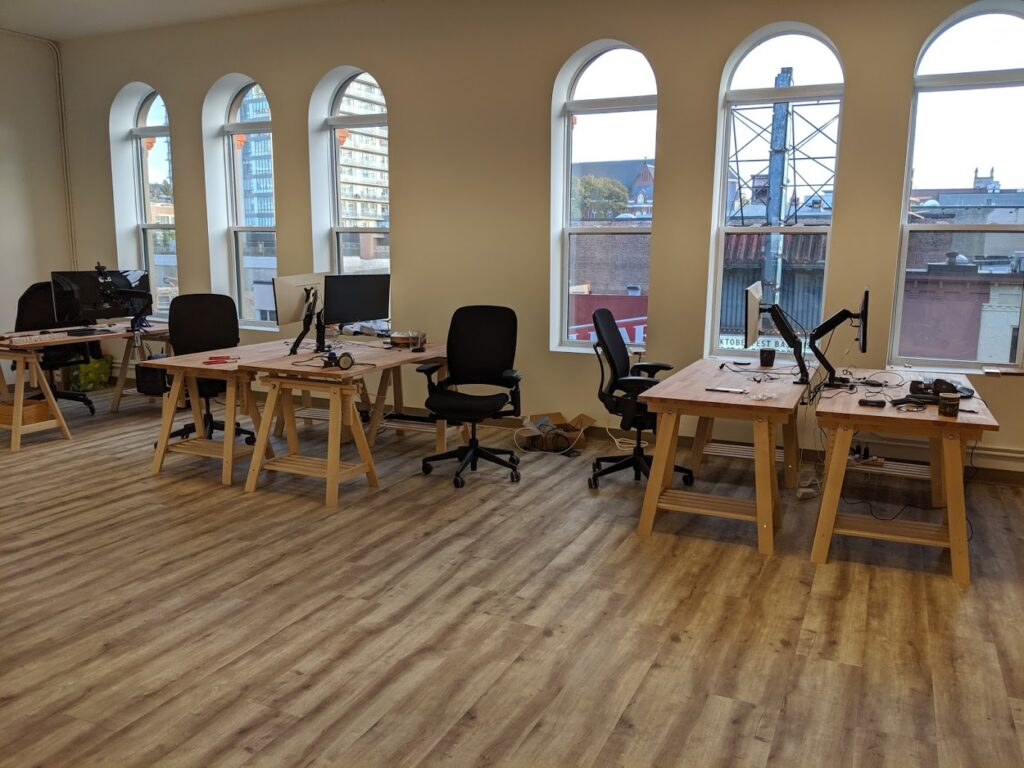 f12771fc new desks